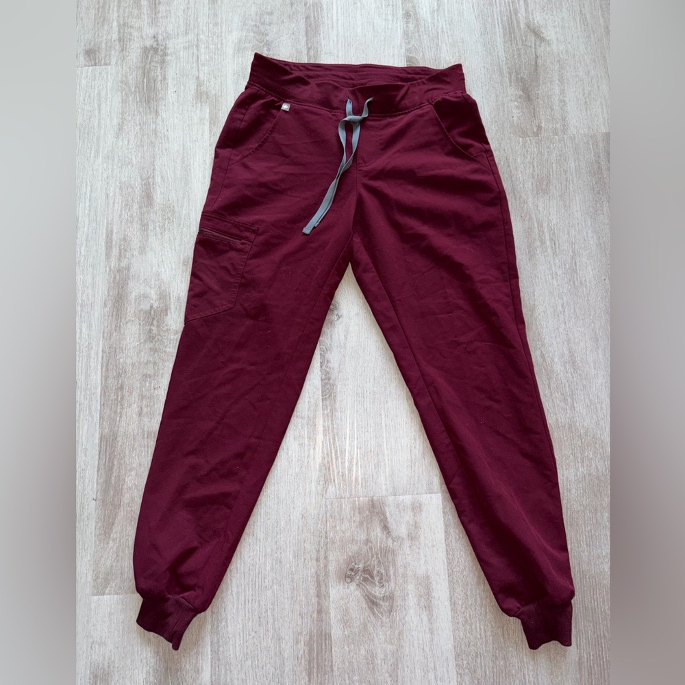 Figs Zamora joggers burgundy